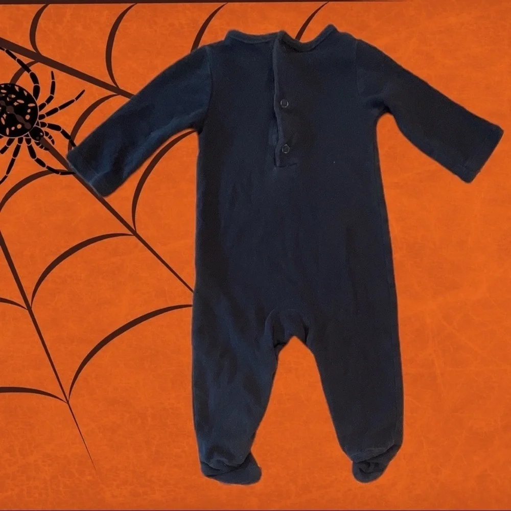 Carter’s Black Glow In Dark Skeleton Onesie/Footie